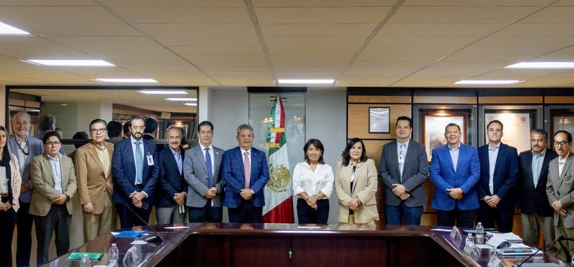 Sostiene la Unión Nacional de Avicultores reunión con la SADER