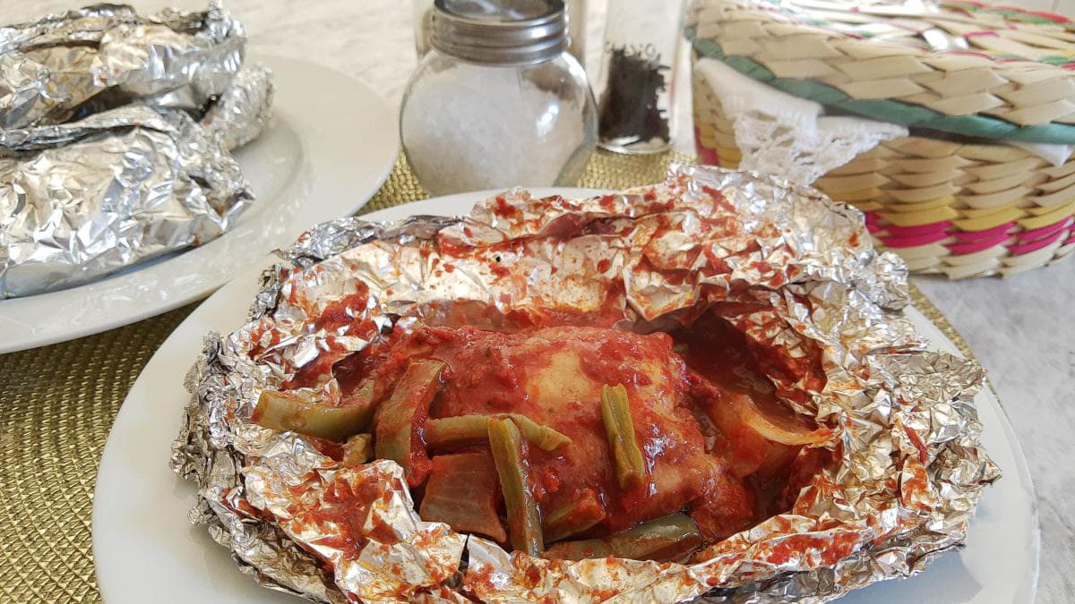 Mixiotes de pollo